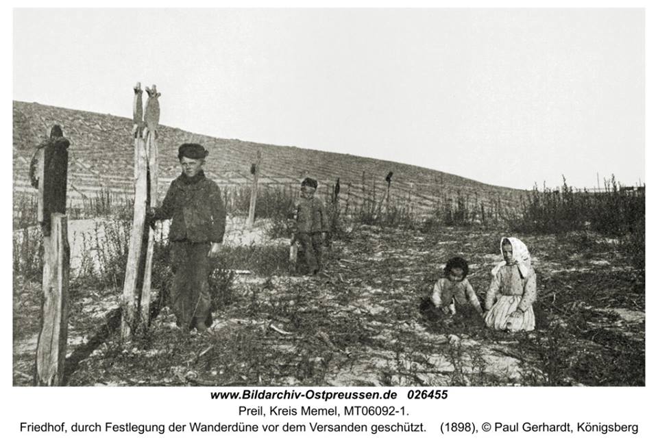 Kapinės Kuršių nerijoje prie Preilos. 1898 m.