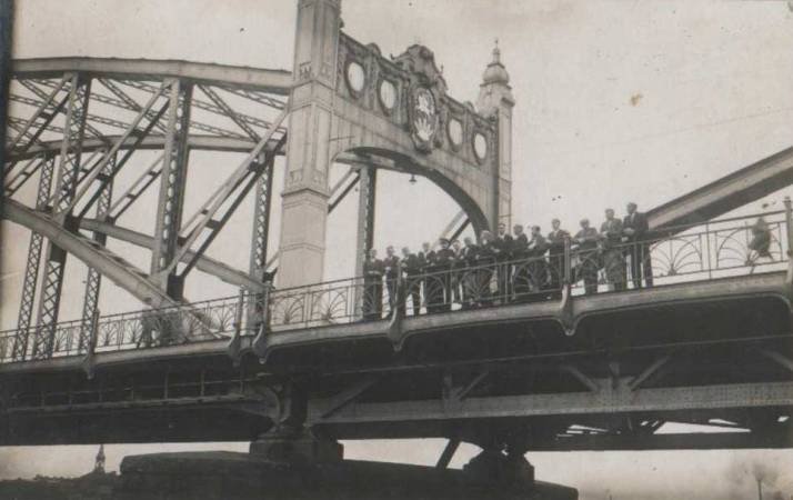 Lietuvos ir Vokietijos pasienis ant Karalienės Luizos tilto,Panemunė.